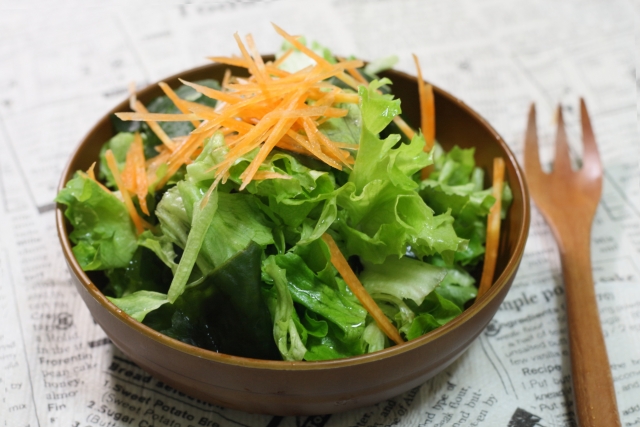 野菜ファースト　ストレタスサラダの写真